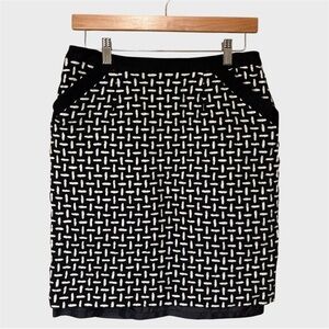 Vintage Talbots 100% Wool Skirt Black White Tweed Pencil Size 10P Old Money chic